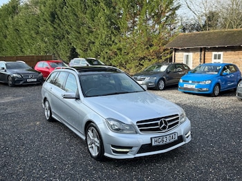 Used Mercedes-Benz C Class 2014 for sale - 77445743: Photo