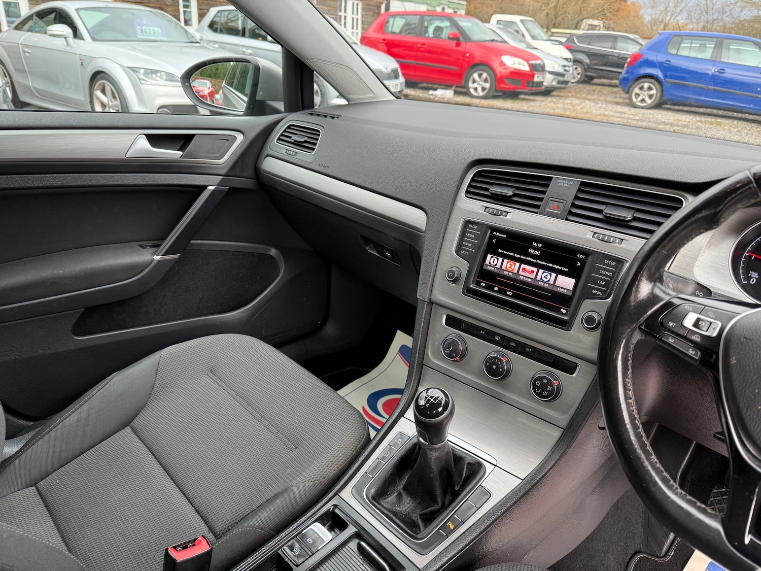 Used Volkswagen Golf 2015 for sale - 77149538: Photo 15