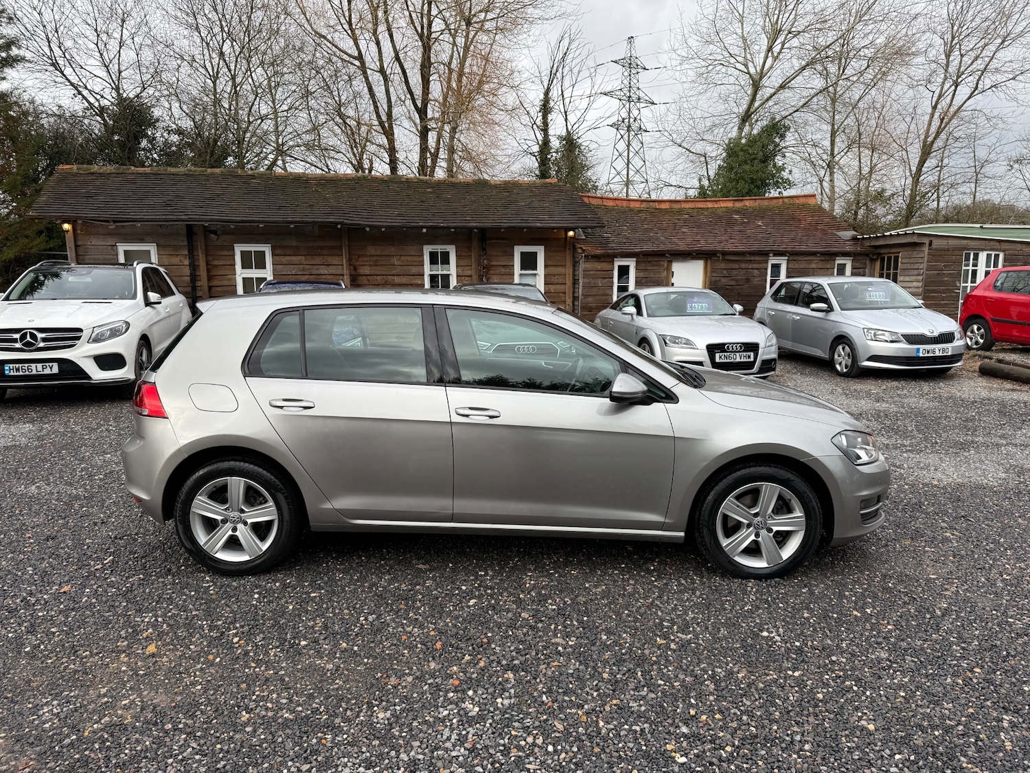 Used Volkswagen Golf 2015 for sale - 77149538: Photo 4