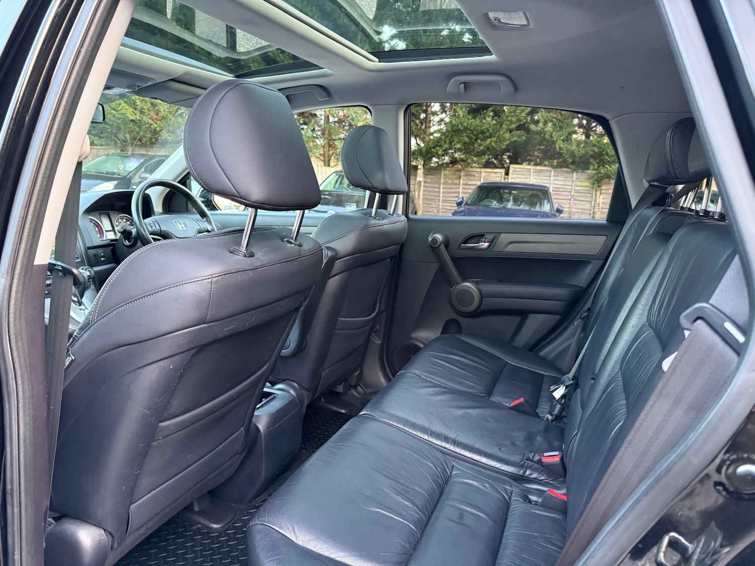 Used Honda CR-V 2011 for sale - 77669344: Photo 12