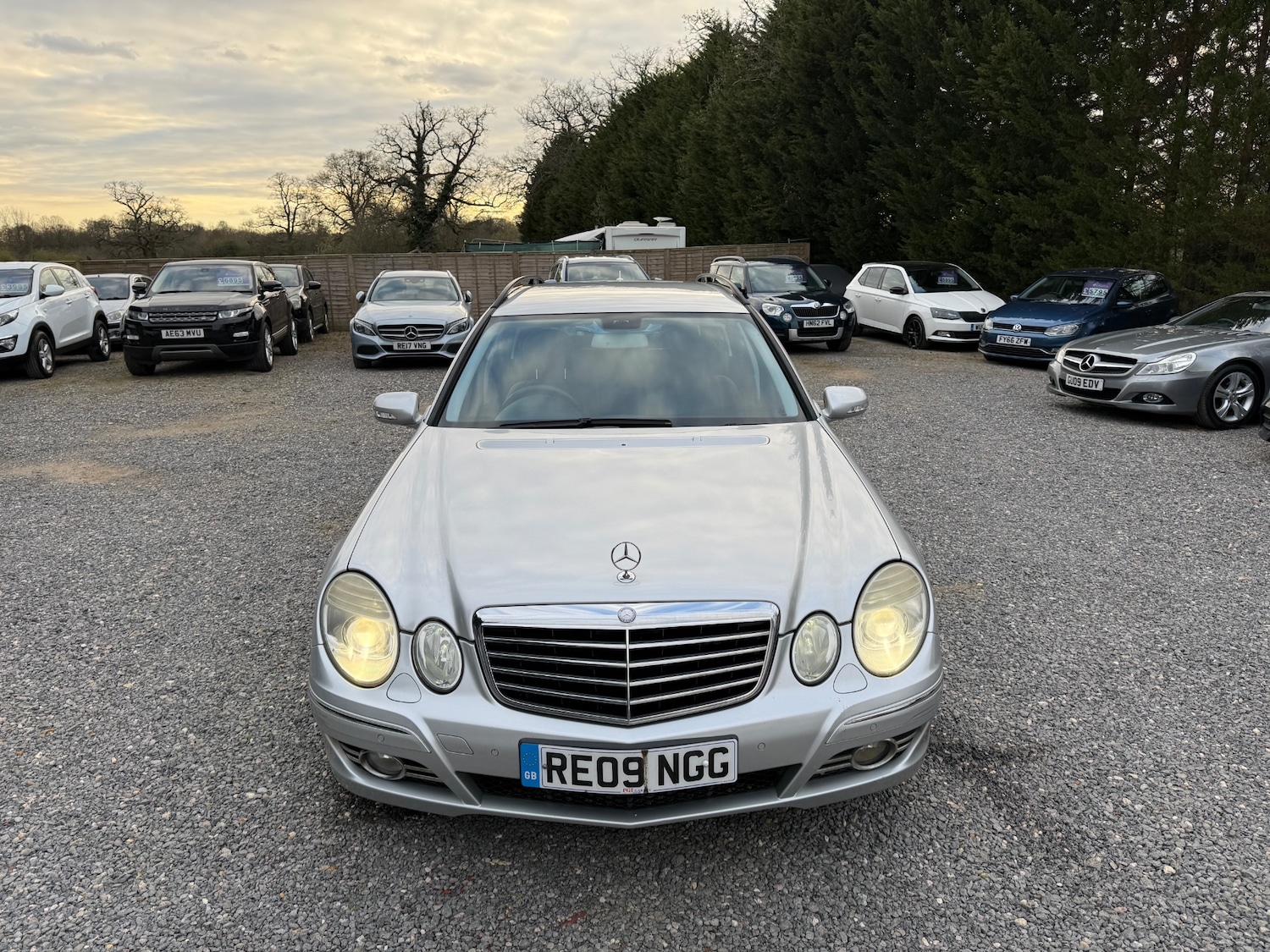 Used Mercedes-Benz E Class 2009 for sale - 78032071: Photo 3