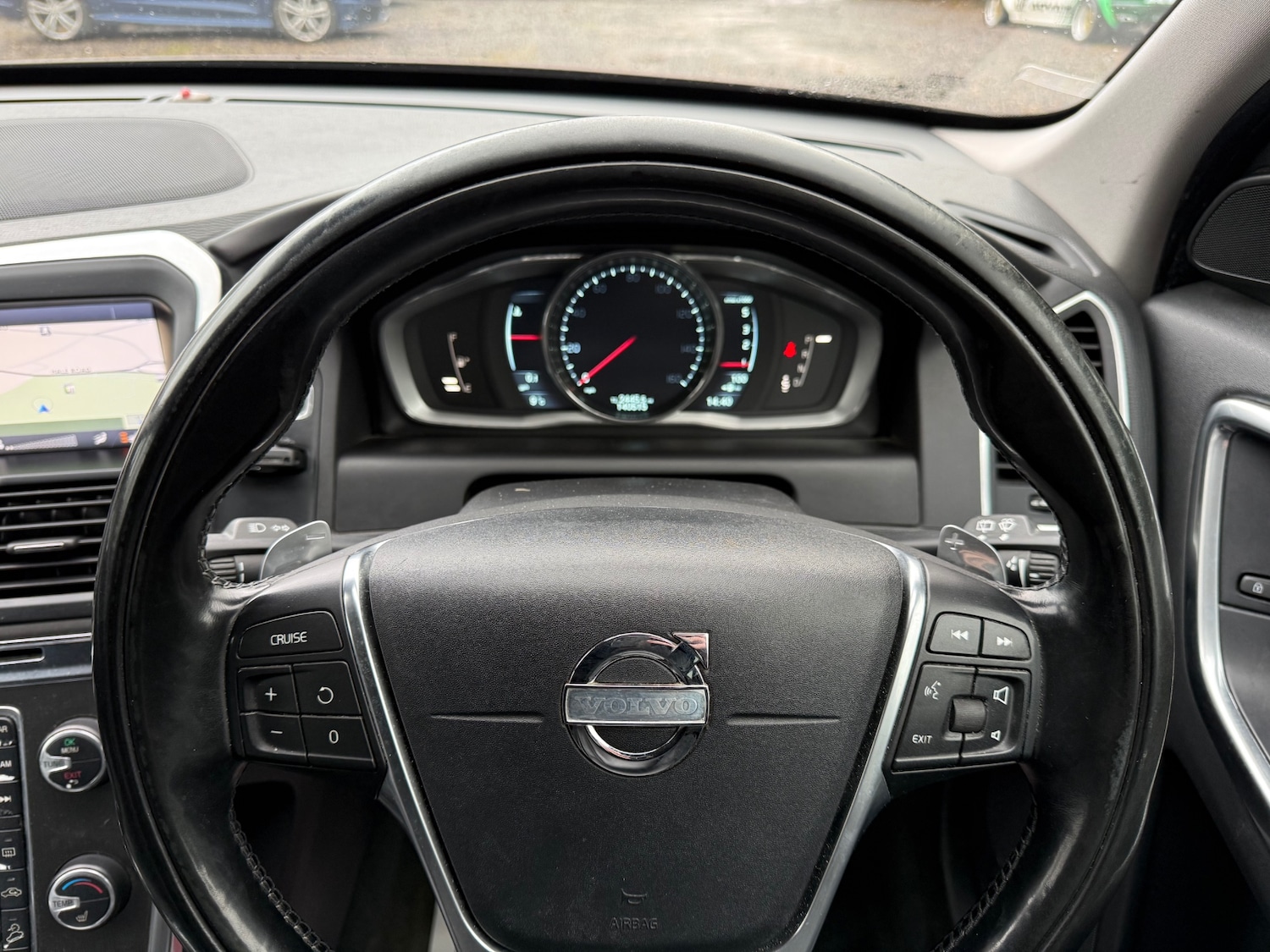 Used Volvo XC60 2014 for sale - 77245142: Photo 17