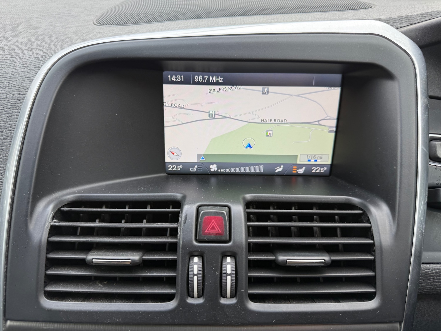 Used Volvo XC60 2014 for sale - 77245142: Photo 19