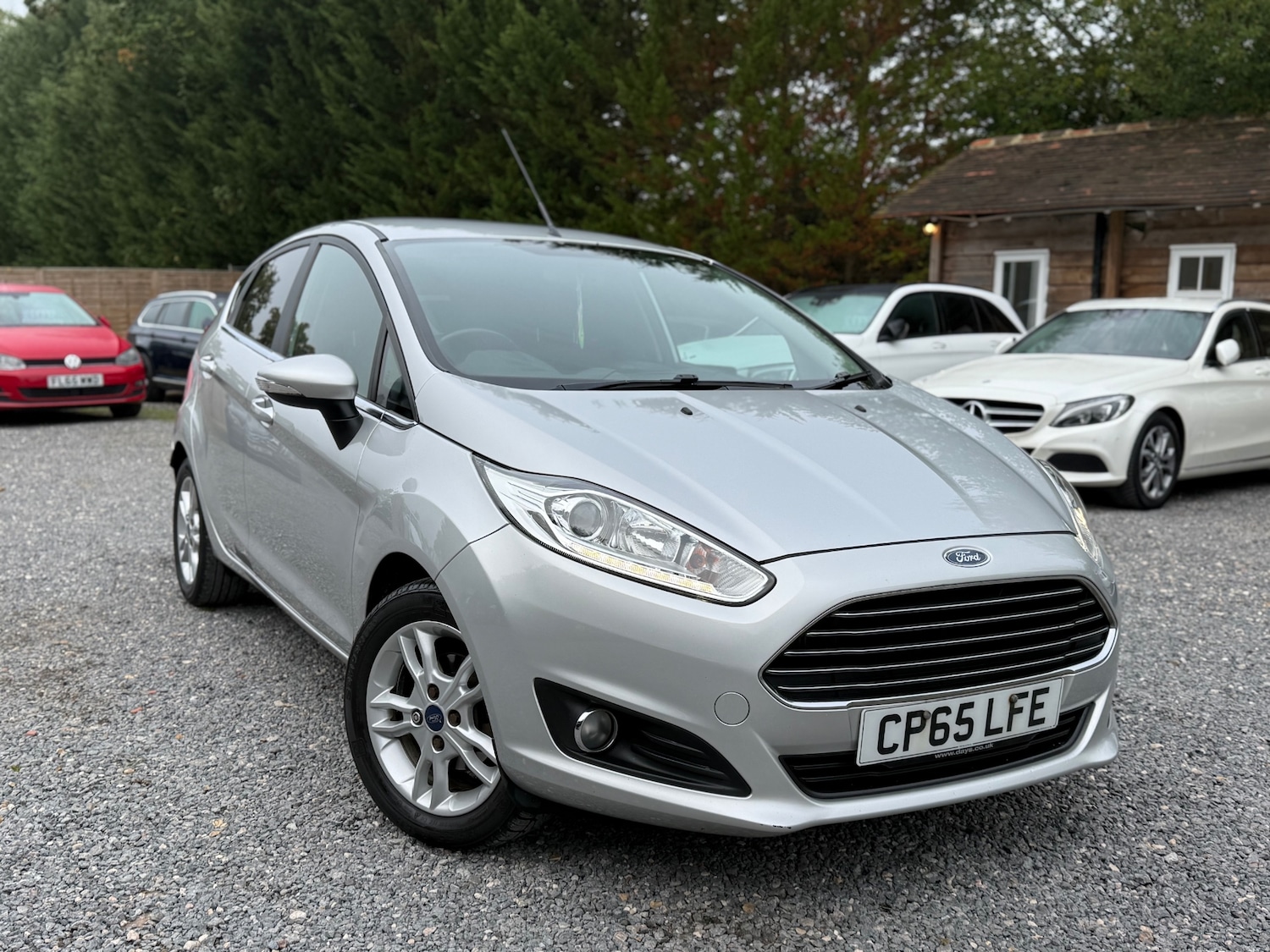 Used Ford Fiesta 2016 for sale - 76027093: Photo 2