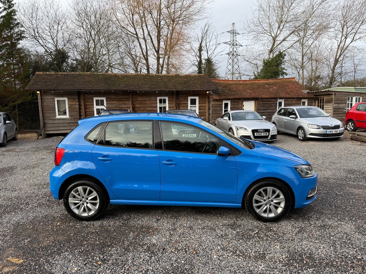 Used Volkswagen Polo 2015 for sale - 77199205: Photo 4