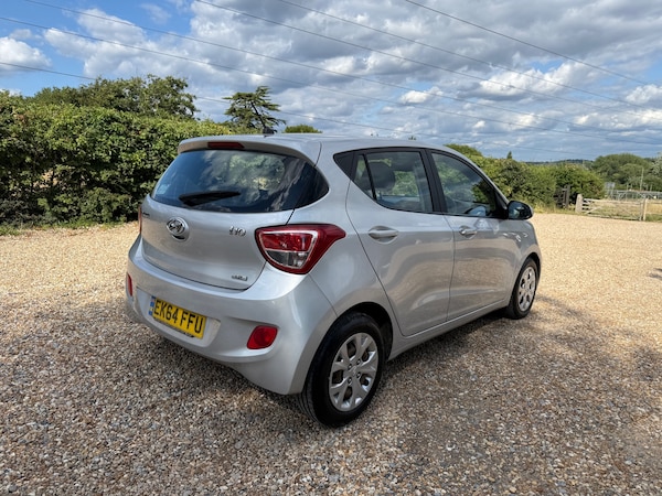 Used Hyundai i10 2014 for sale - 75173485: Photo 9