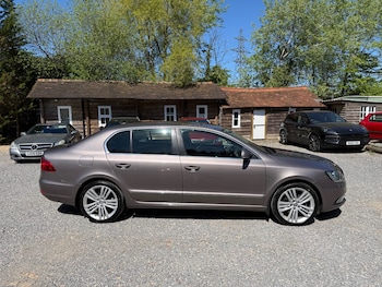 Used Skoda Superb 2014 for sale - 78379753: Photo