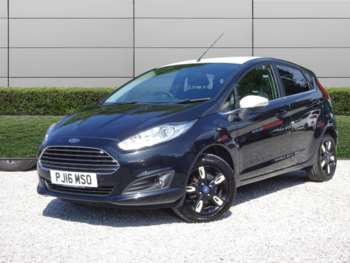 2016 (16) - 1.25 82 Zetec Black 5dr *1 LADY OWN +FSH +PARKING SENS +BT +DAB*