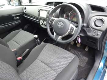 Used Toyota Yaris 2014 for sale - 74490704: Photo