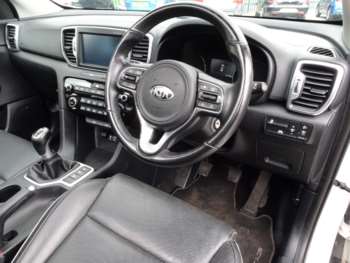 Used Kia Sportage 2018 for sale - 75063999: Photo