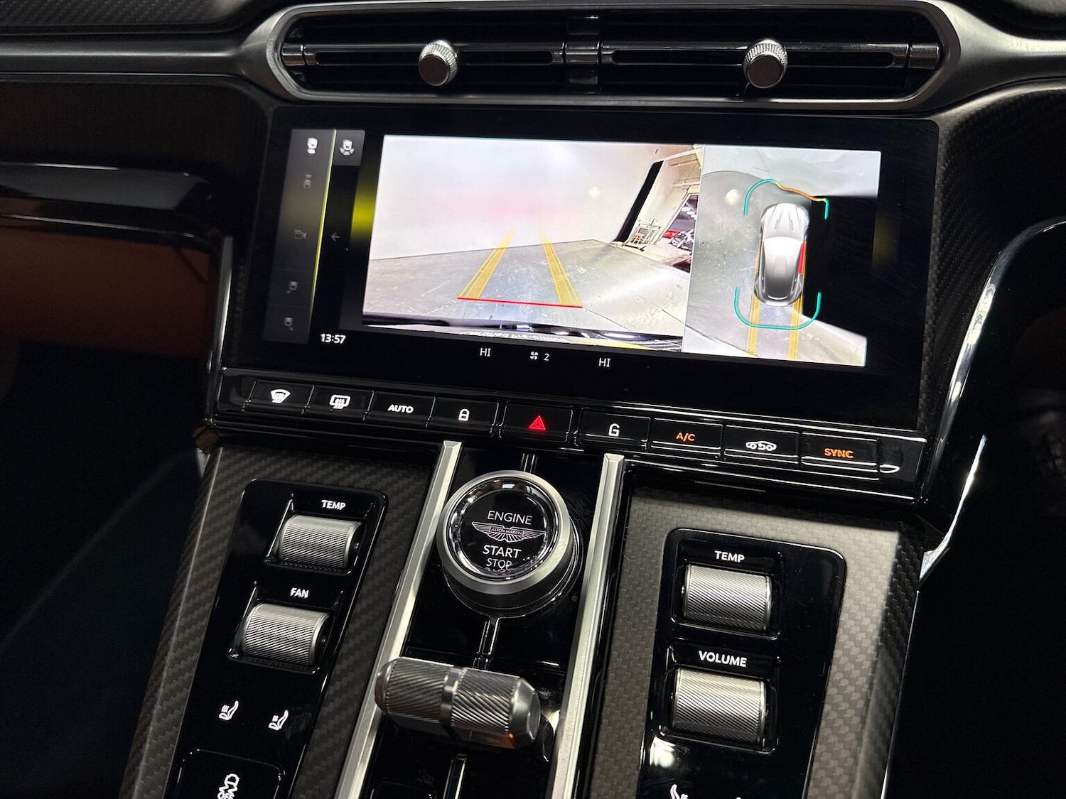 Used Aston Martin Vantage 2024 for sale - 76588595: Photo 31