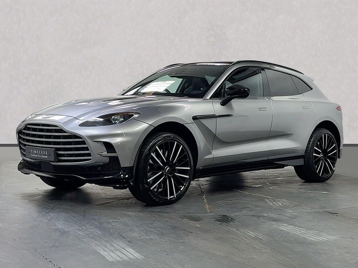 Used Aston Martin DBX 2023 for sale - 78193274: Photo 12