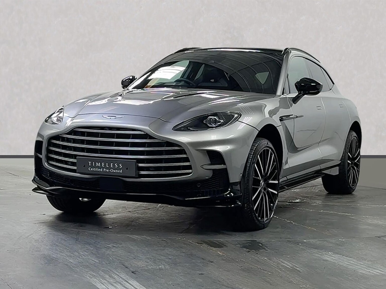Used Aston Martin DBX 2023 for sale - 78193274: Photo 14