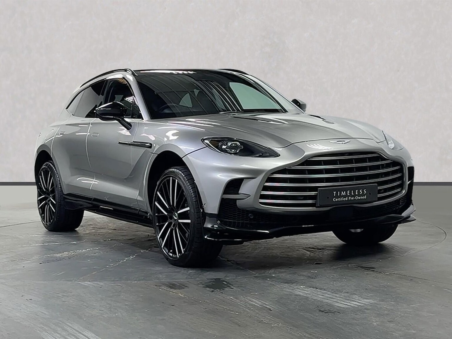 Used Aston Martin DBX 2023 for sale - 78193274: Photo 17