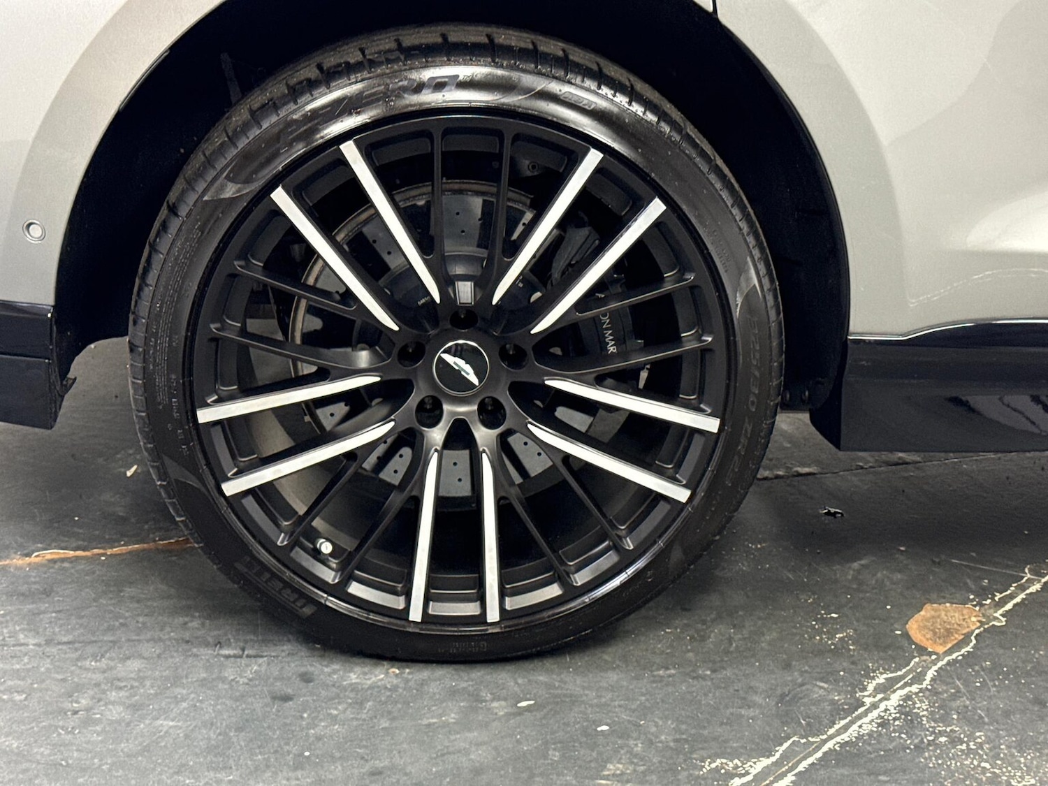 Used Aston Martin DBX 2023 for sale - 78193274: Photo 25