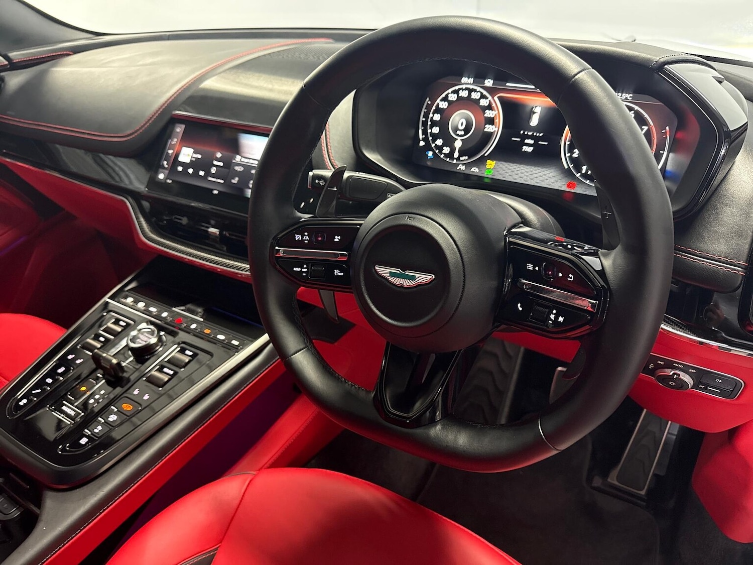 Used Aston Martin DBX 2024 for sale - 77489576: Photo 36