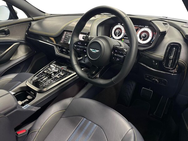 Used Aston Martin DBX 2025 for sale - 75497704: Photo 18