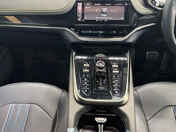 Used Aston Martin DBX 2025 for sale - 75497704: Photo 38