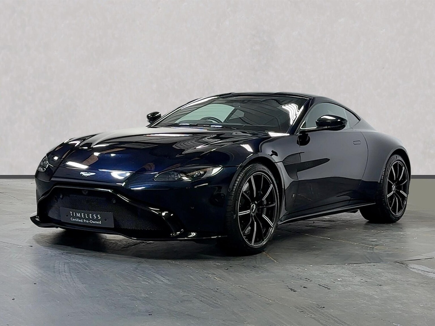 Used Aston Martin Vantage 2019 for sale - 76402393: Photo 13