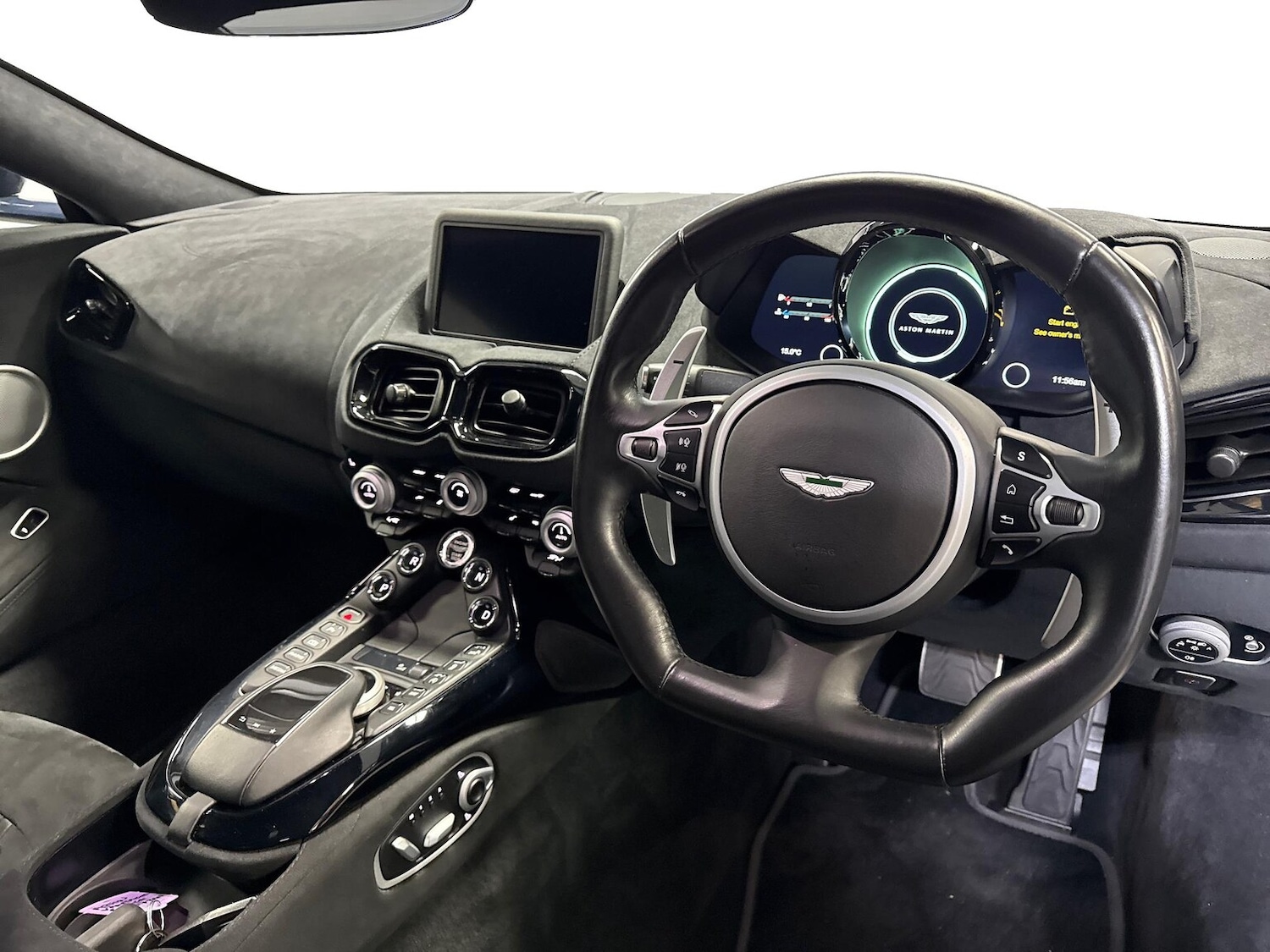 Used Aston Martin Vantage 2019 for sale - 76402393: Photo 21