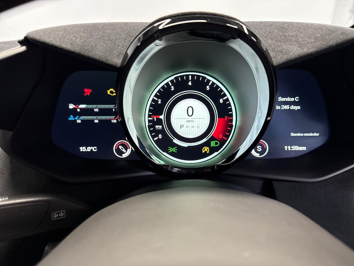 Used Aston Martin Vantage 2019 for sale - 76402393: Photo 30