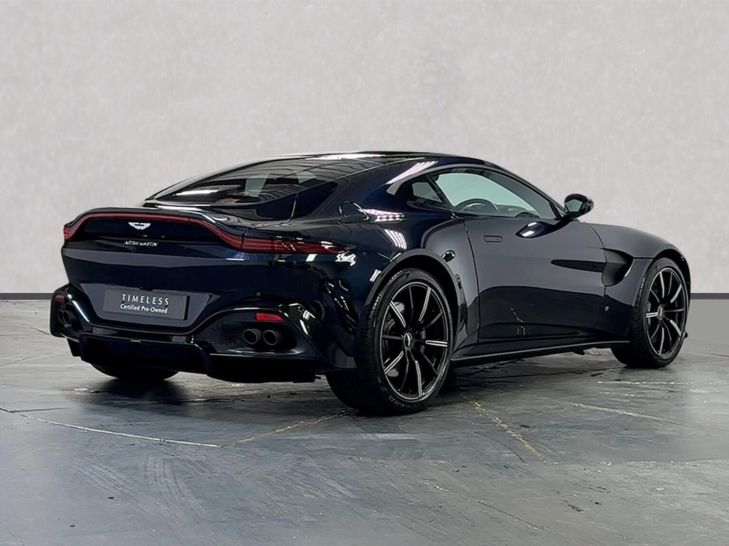 Used Aston Martin Vantage 2019 for sale - 76402393: Photo 5