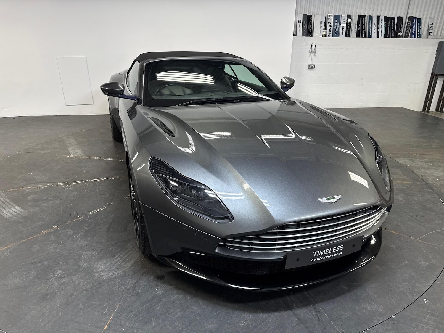 Used Aston Martin DB11 2019 for sale - 76219152: Photo 21