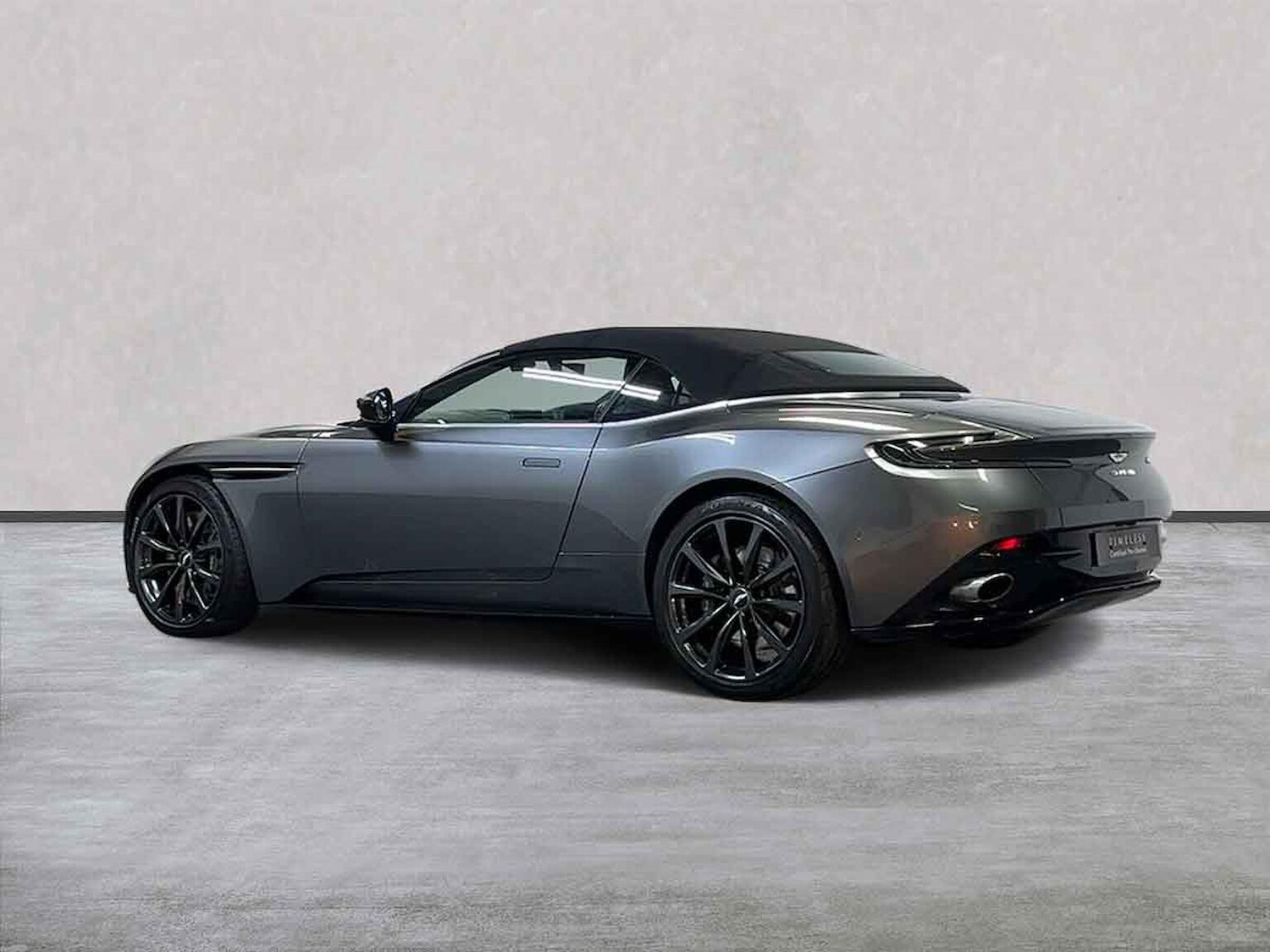 Used Aston Martin DB11 2019 for sale - 76219152: Photo 9