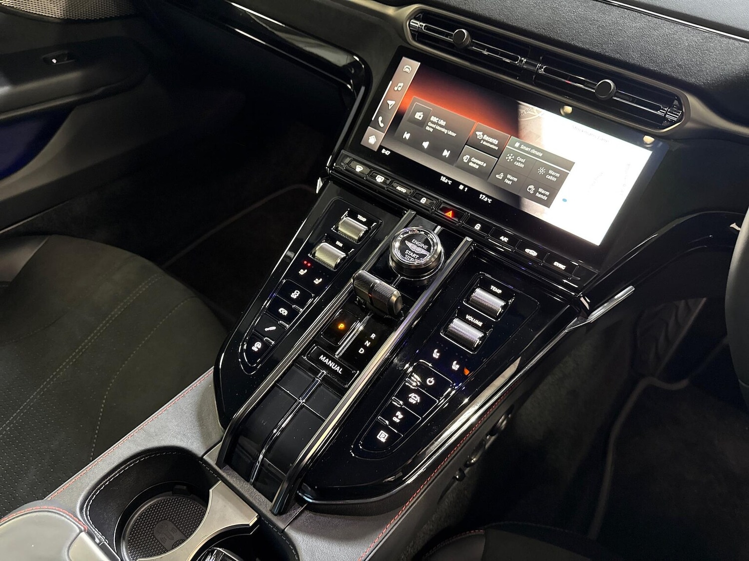 Used Aston Martin Vantage 2025 for sale - 77489598: Photo 29