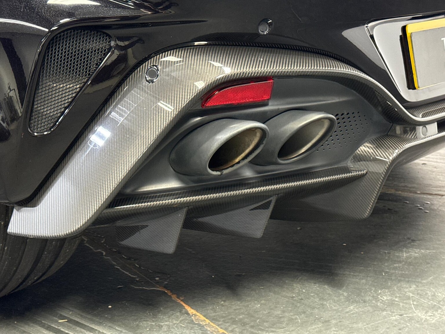 Used Aston Martin Vantage 2025 for sale - 77489598: Photo 38