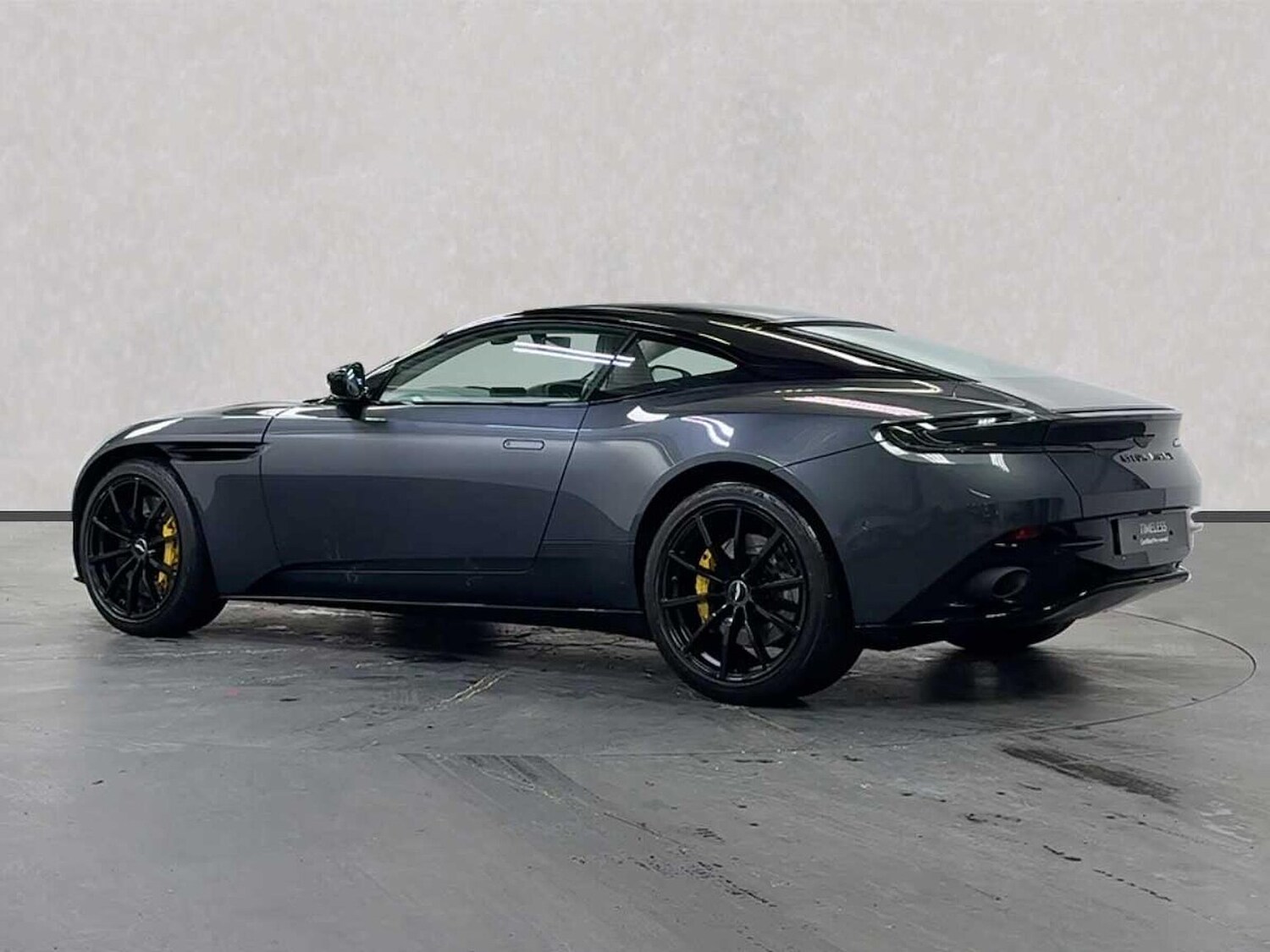 Used Aston Martin DB11 2021 for sale - 77687981: Photo 9