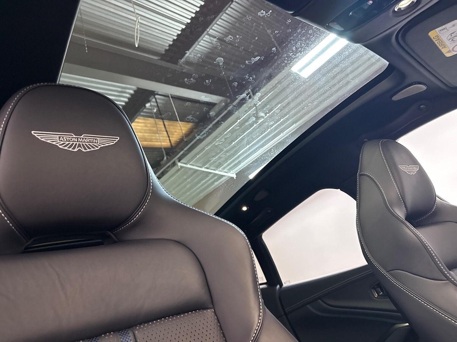 Used Aston Martin DBX 2025 for sale - 77775143: Photo 32