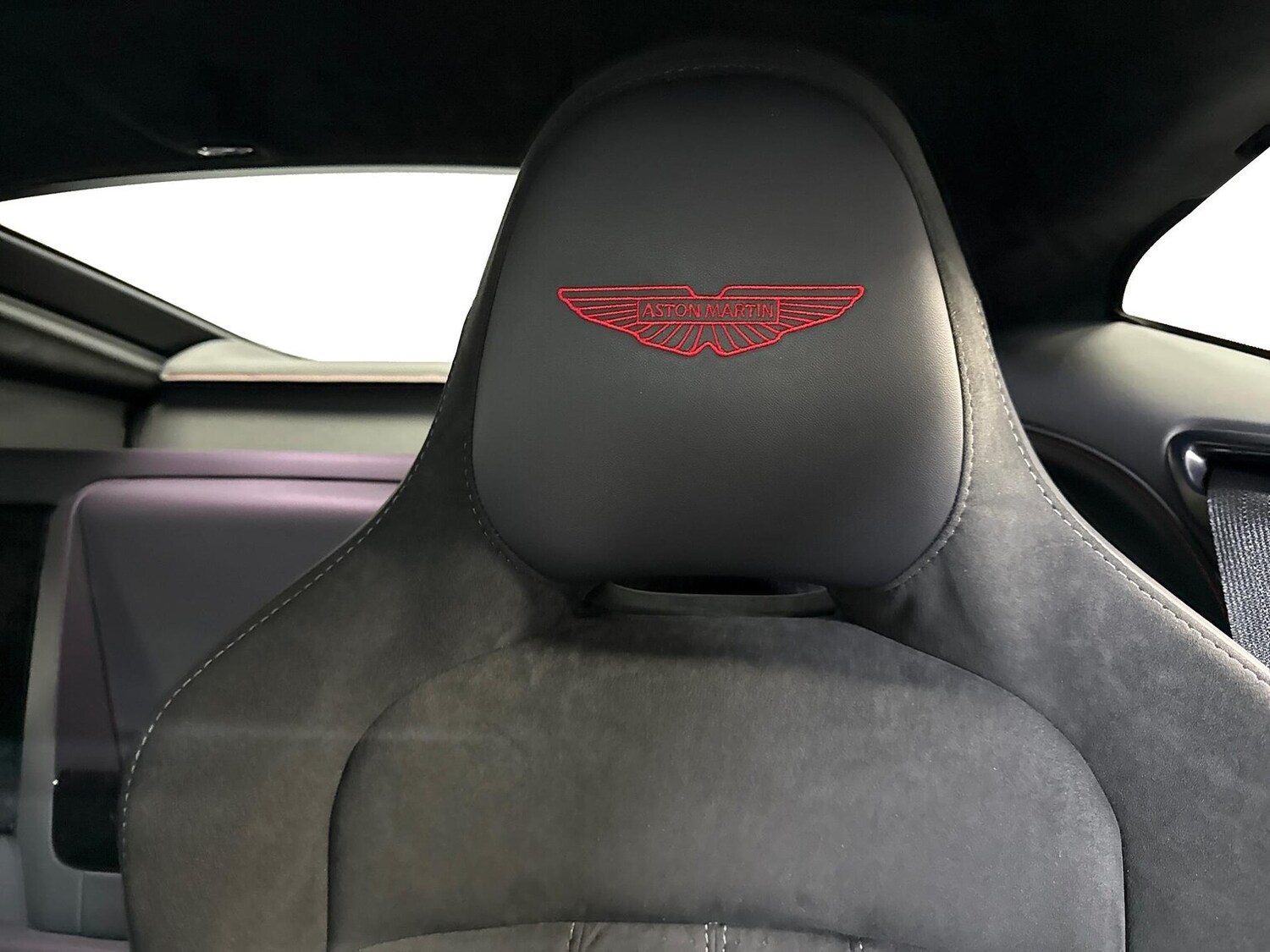 Used Aston Martin Vantage 2025 for sale - 76490757: Photo 23