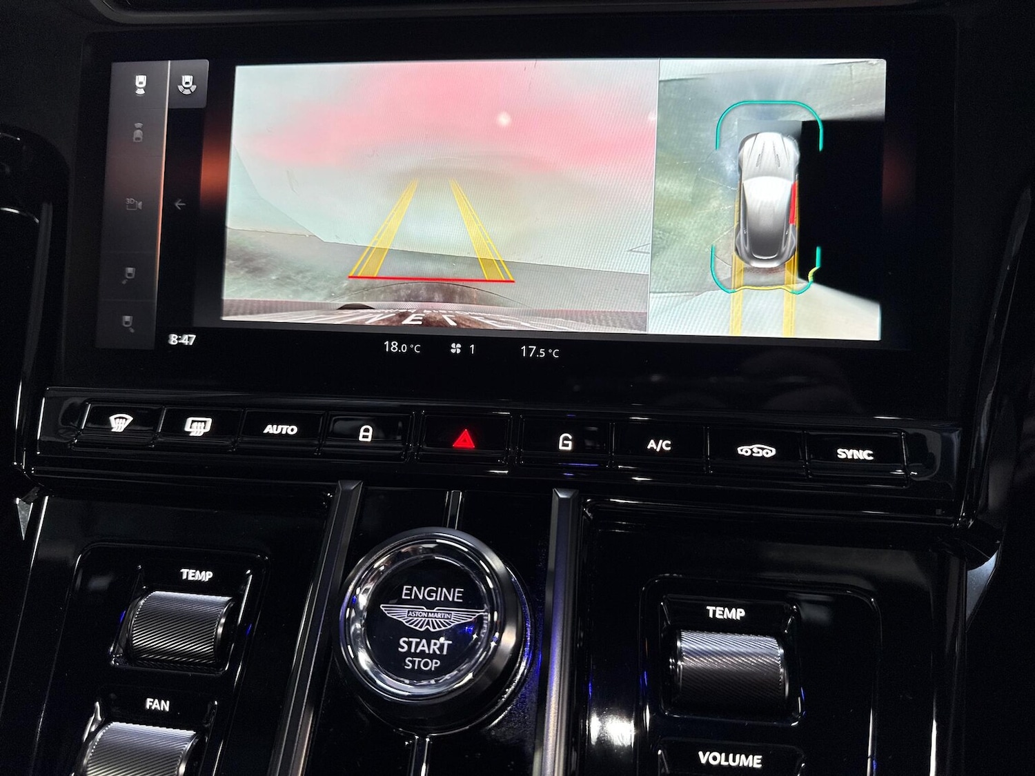 Used Aston Martin Vantage 2025 for sale - 76490757: Photo 30