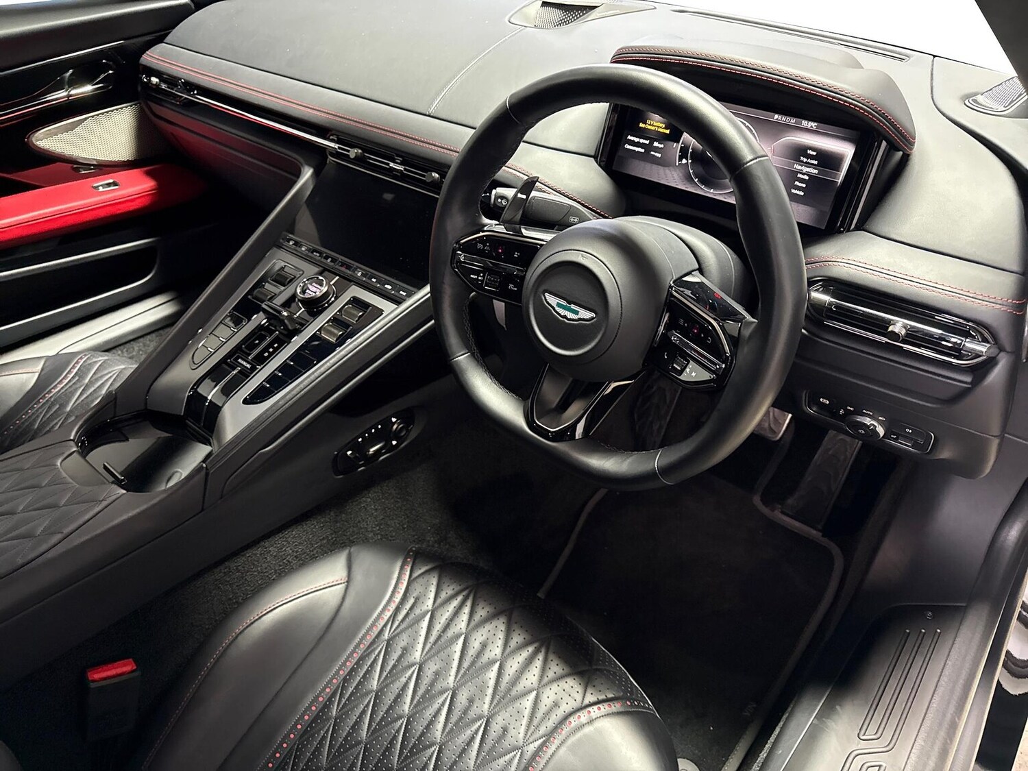 Used Aston Martin V8 2024 for sale - 77489616: Photo 35