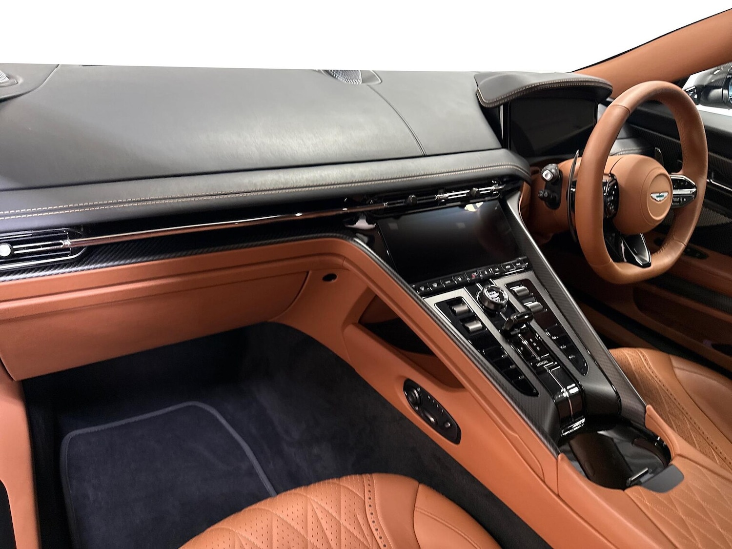 Used Aston Martin V8 2025 for sale - 76402396: Photo 18