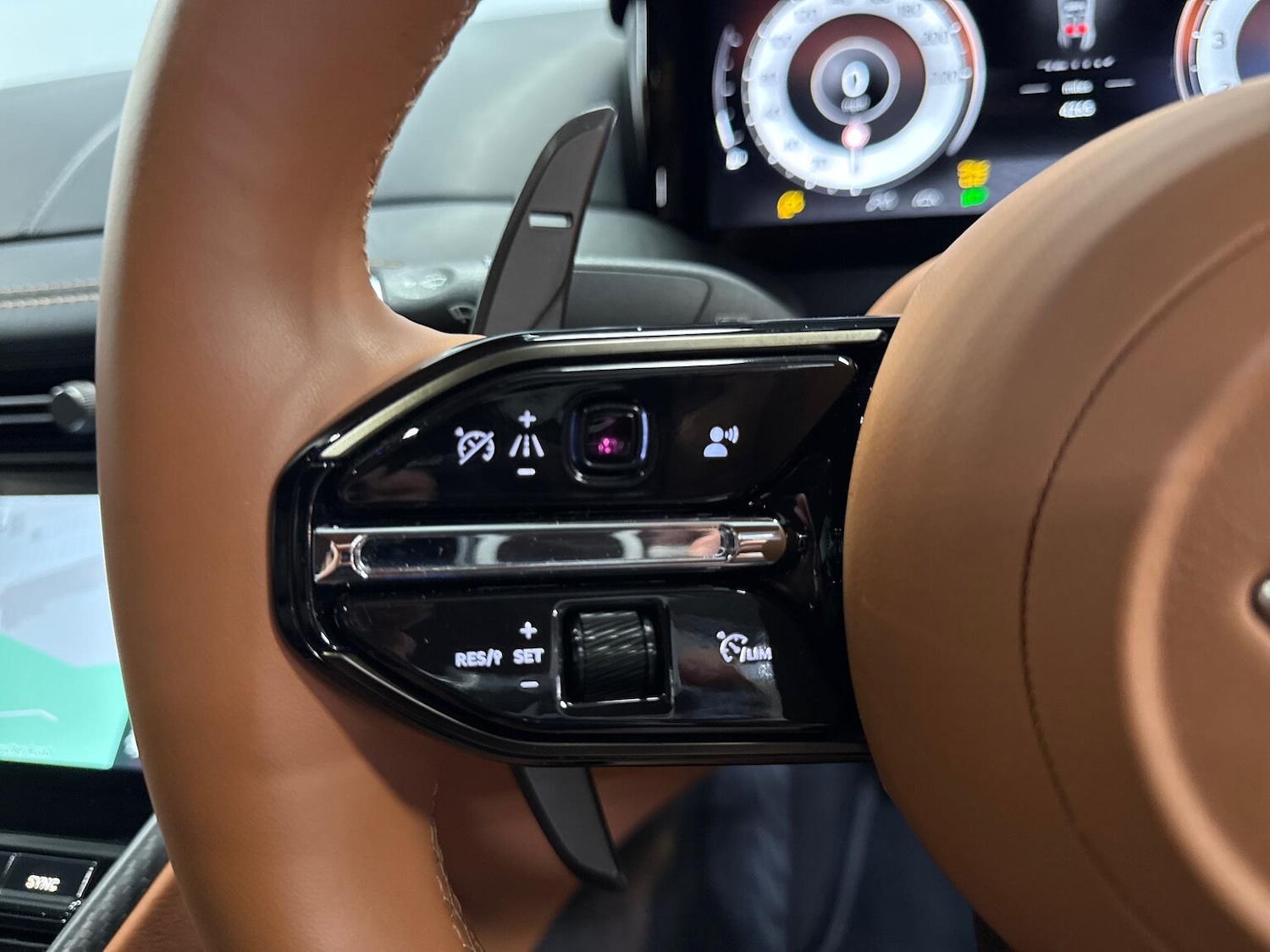 Used Aston Martin V8 2025 for sale - 76402396: Photo 34