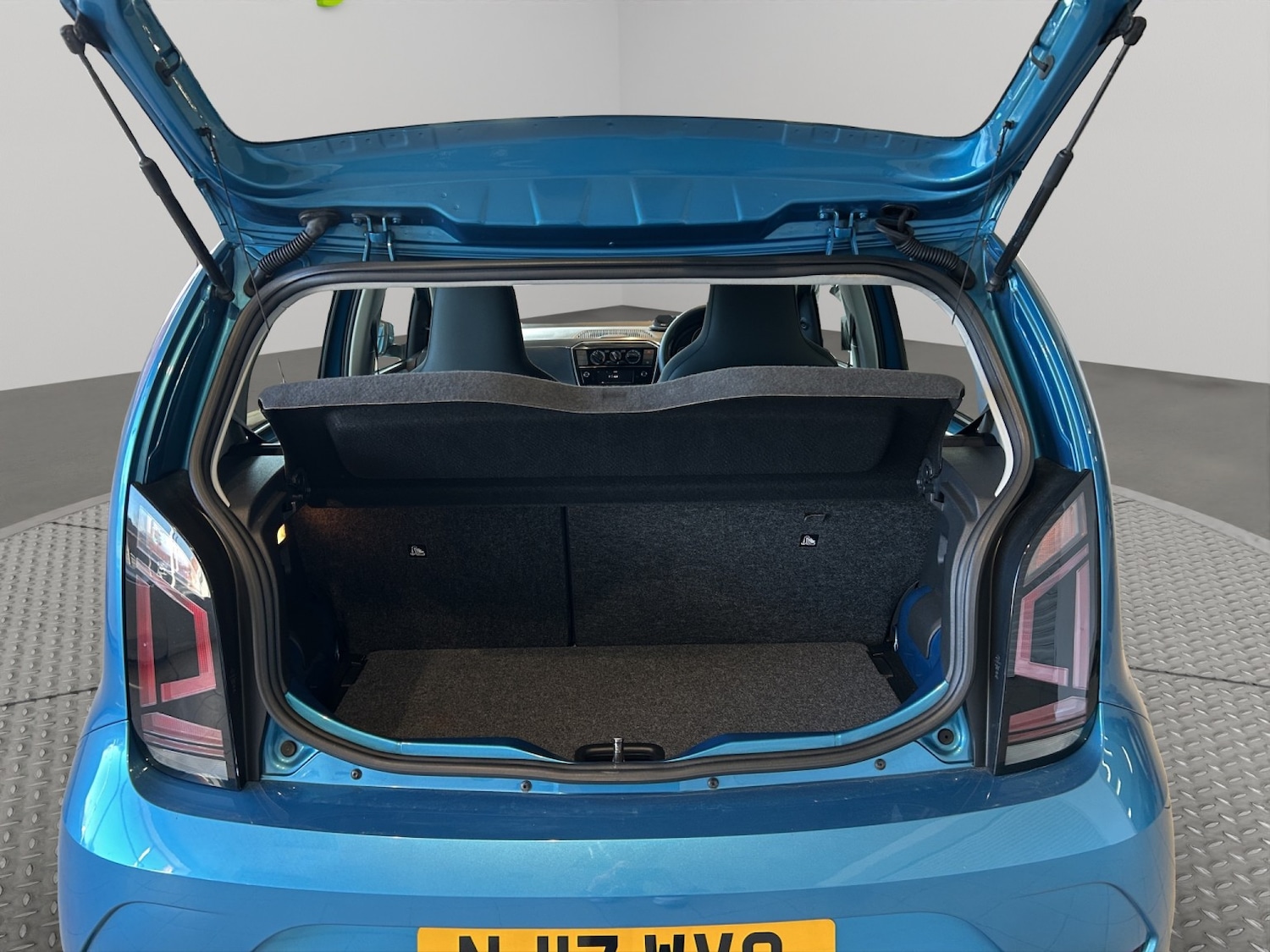 Used Volkswagen up! 2017 for sale - 77721296: Photo 14