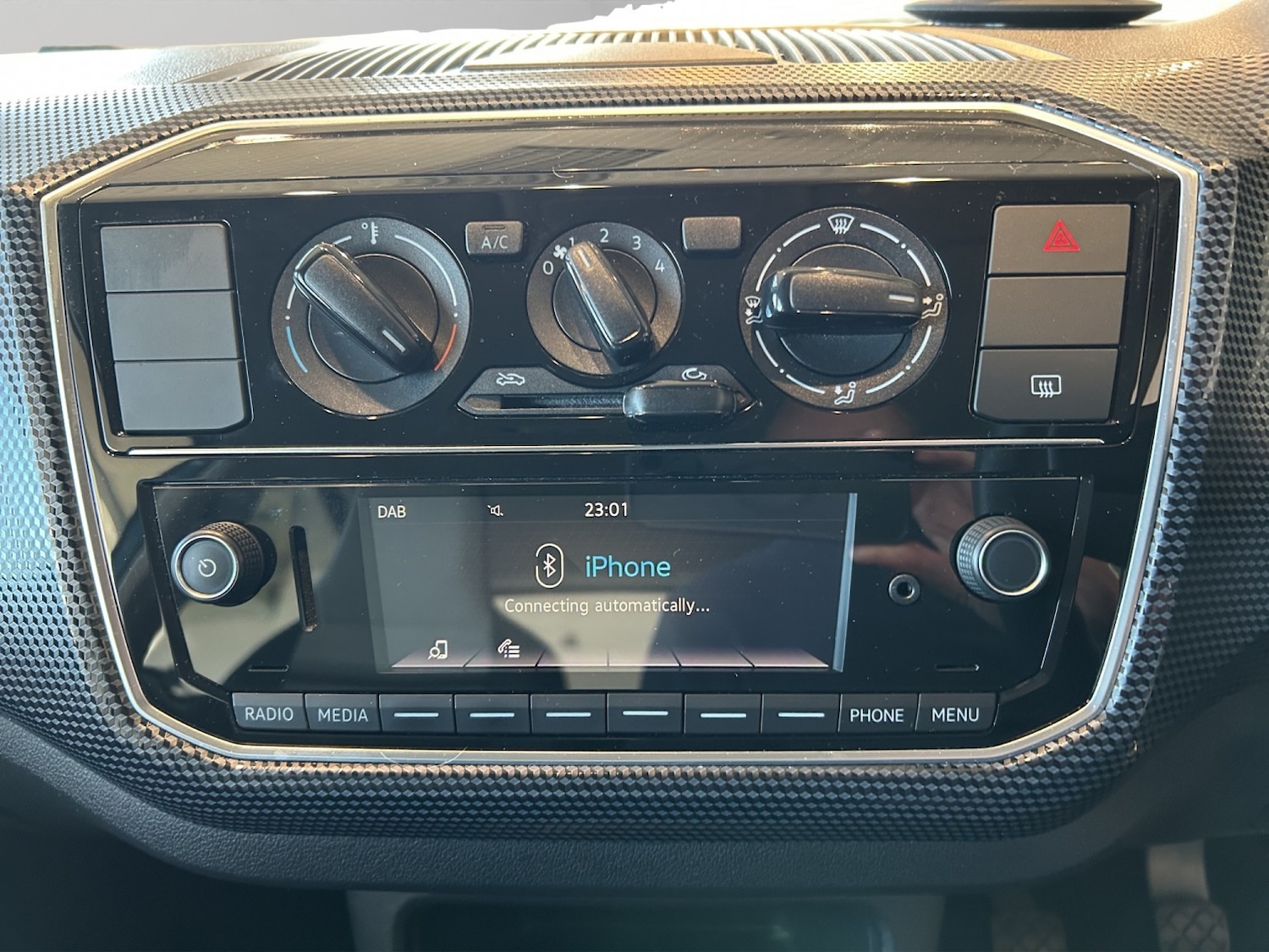 Used Volkswagen up! 2017 for sale - 77721296: Photo 25