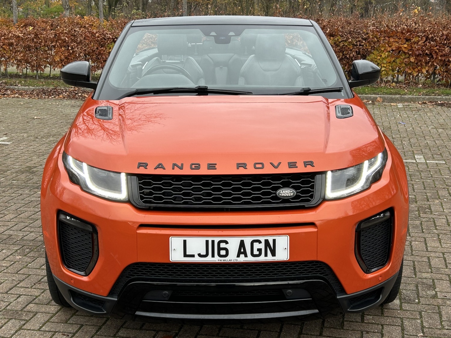 Used Land Rover Range Rover Evoque 2016 for sale - 76712379: Photo 2