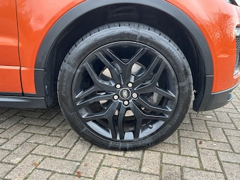 Used Land Rover Range Rover Evoque 2016 for sale - 76712379: Photo