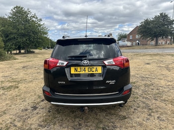 Used Toyota RAV4 2014 for sale - 79335625: Photo