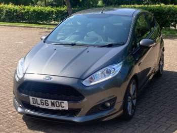 Used Ford Fiesta 2016 for sale - 74949619: Photo