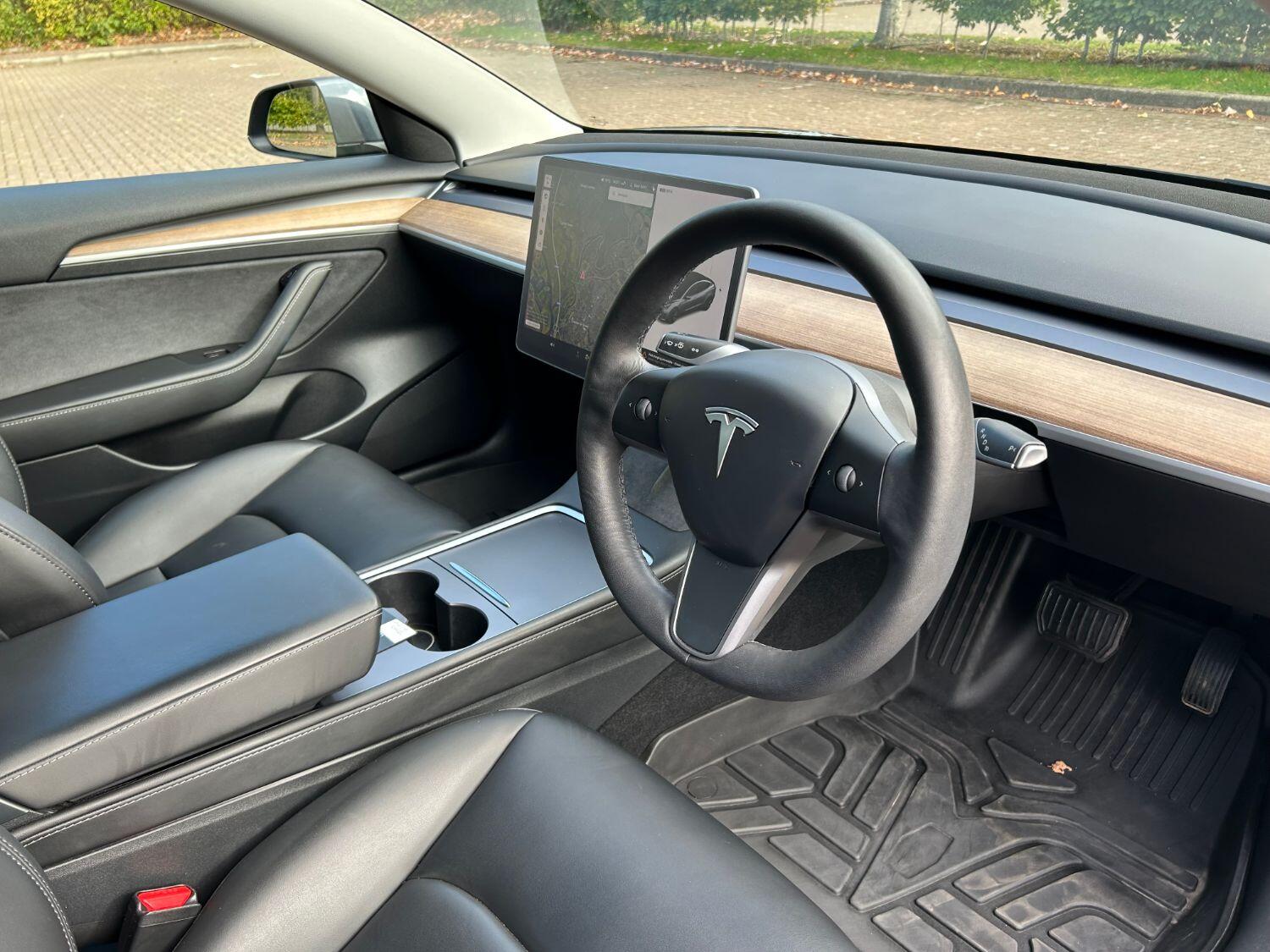 Used Tesla Model 3 2021 for sale - 76107433: Photo 6