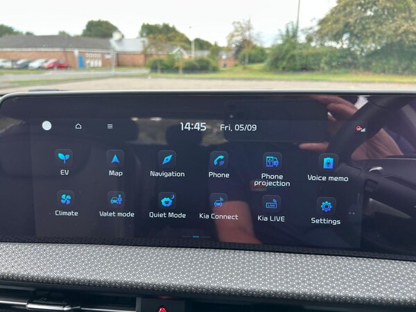 Used Kia EV6 2022 for sale - 75767123: Photo 22