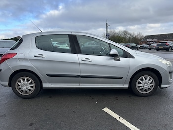 Used Peugeot 308 2009 for sale - 77370703: Photo
