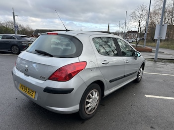 Used Peugeot 308 2009 for sale - 77370703: Photo