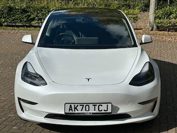 Used Tesla Model 3 2020 for sale - 76011283: Photo 2