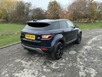 Used Land Rover Range Rover Evoque 2017 for sale - 76510928: Photo