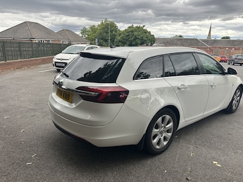 Used Vauxhall Insignia 2014 for sale - 79335680: Photo